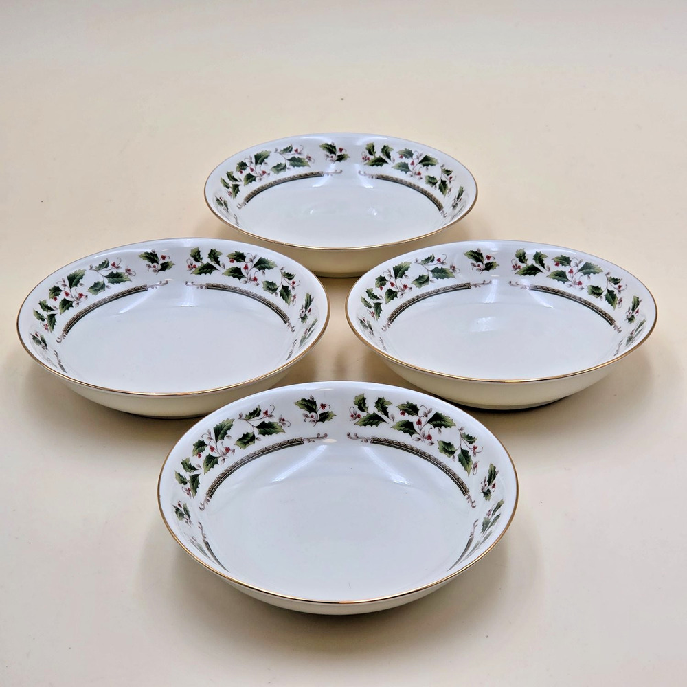 Royal Limited Holly Holiday 5.5" Porcelain Fruit Bowls Set 4 Christmas Gold Trim